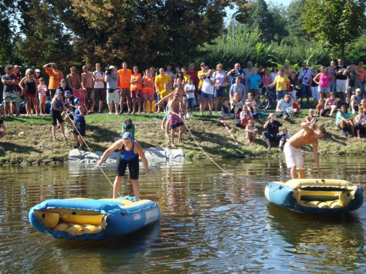 Vodní hry, nebo hry na vodě