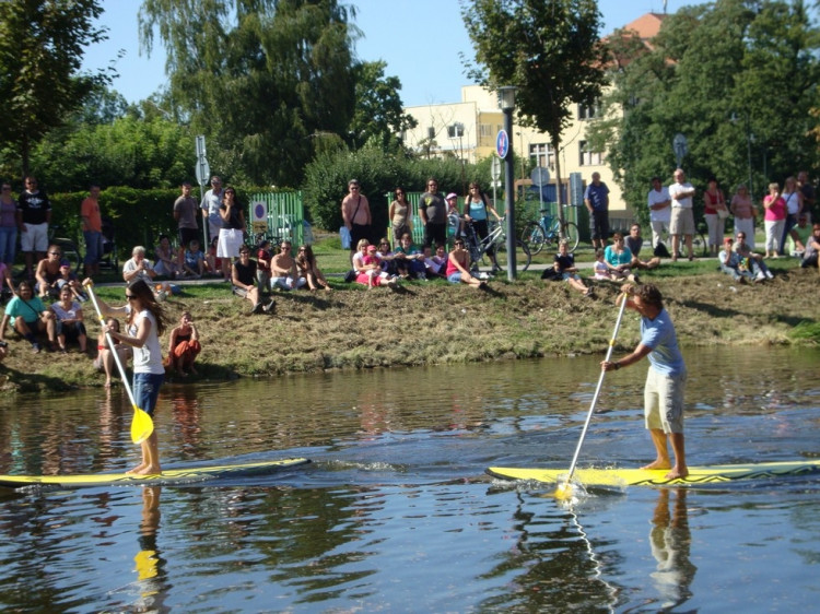 Vodní hry, nebo hry na vodě