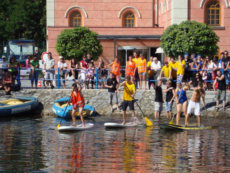 Vodní hry, nebo hry na vodě