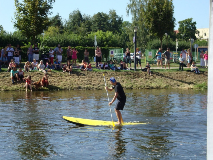 Vodní hry, nebo hry na vodě