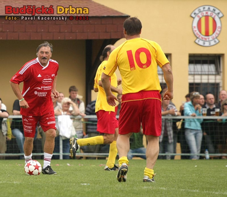 Mistr Evropy z Bělehradu rozdával fotbalovou radost v Kamenném Újezdu