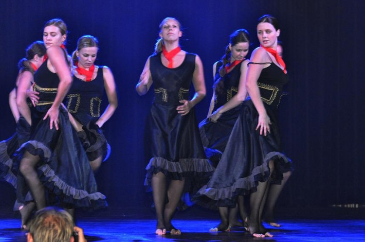 Danceshow - host večera - Victims.