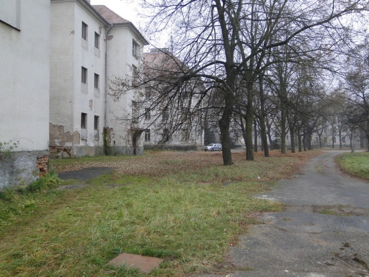 Bývalá kasárna v Budějcích brzy jen v našich vzpomínkách