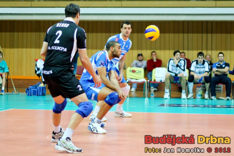 Příjem francouzkého smečaře Earvina Ngapetha