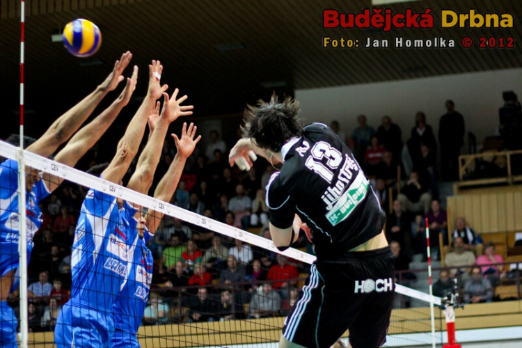 Vytlučený blok z rukou Tomáše Fily