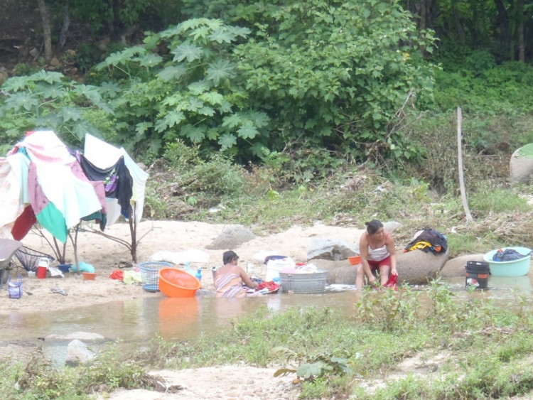 Oblast Guerrero - západní Mexico - praní prádla