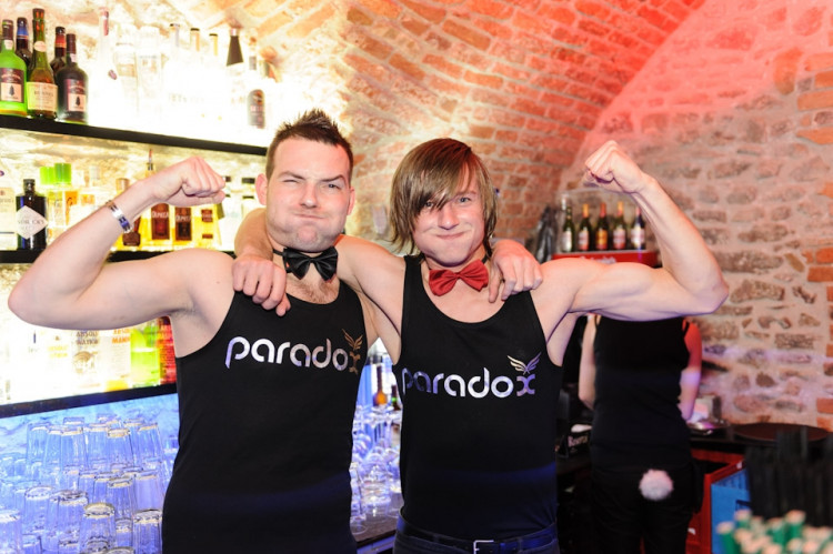 Budějcká Drbna slavila v dance baru Paradox svoje 1. narozeniny