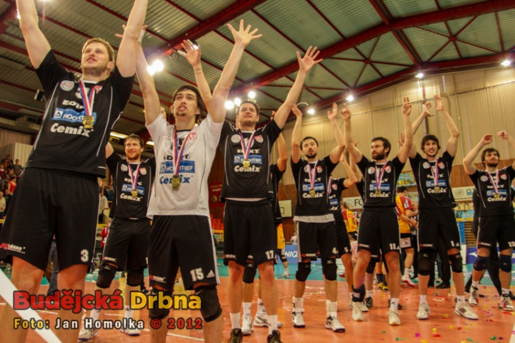 Volejbalisté Jihostroje slaví sedmý titul!