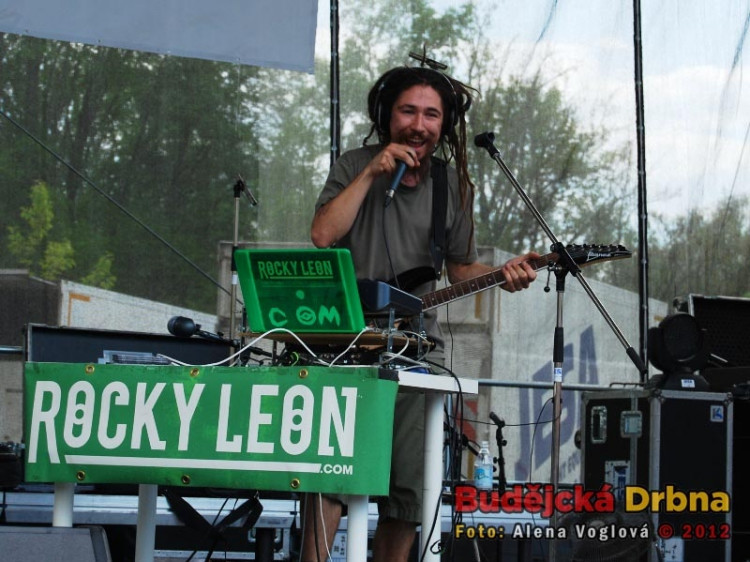 Rocky Leon ve svém živlu