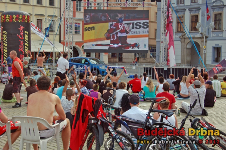 Budějce žily hokejovou bitvou o medaileBudějce žily hokejovou bitvou o medaile