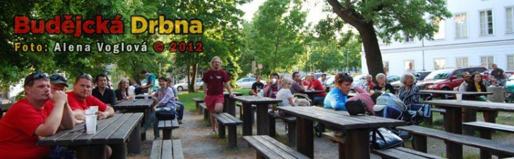 Letní scéna Slávie