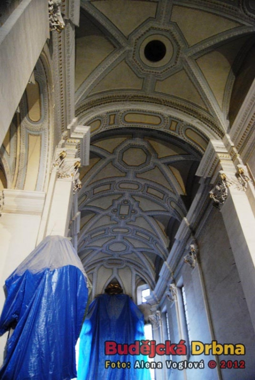 Katedrála sv. Mikuláše se právě rekonstruuje