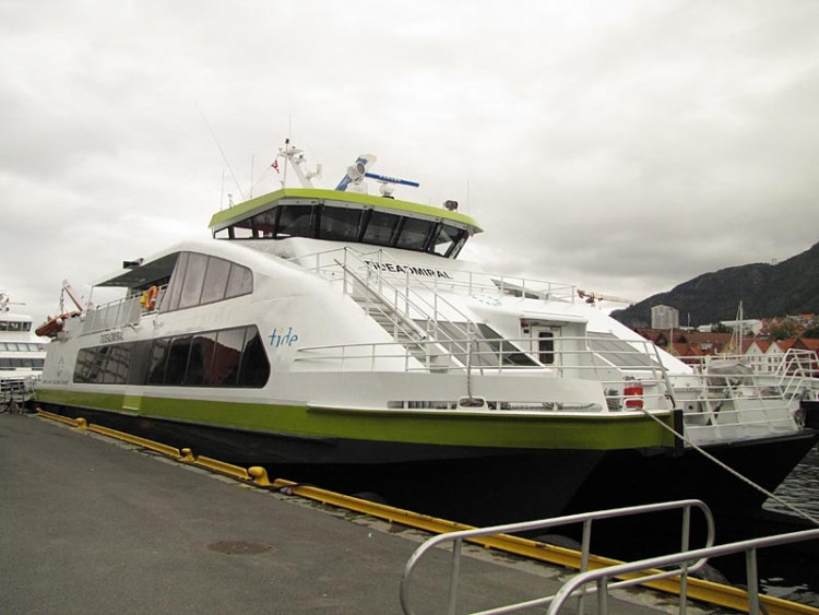 Epizoda 2 - Preikestolen: Loď na cestu z Bergenu