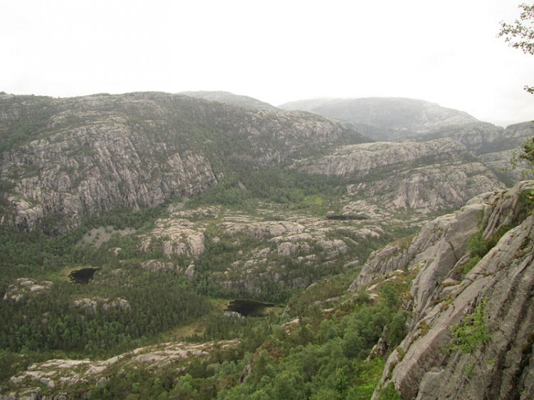 Epizoda 2 - Preikestolen: Výhled při cestě na kazatelnu