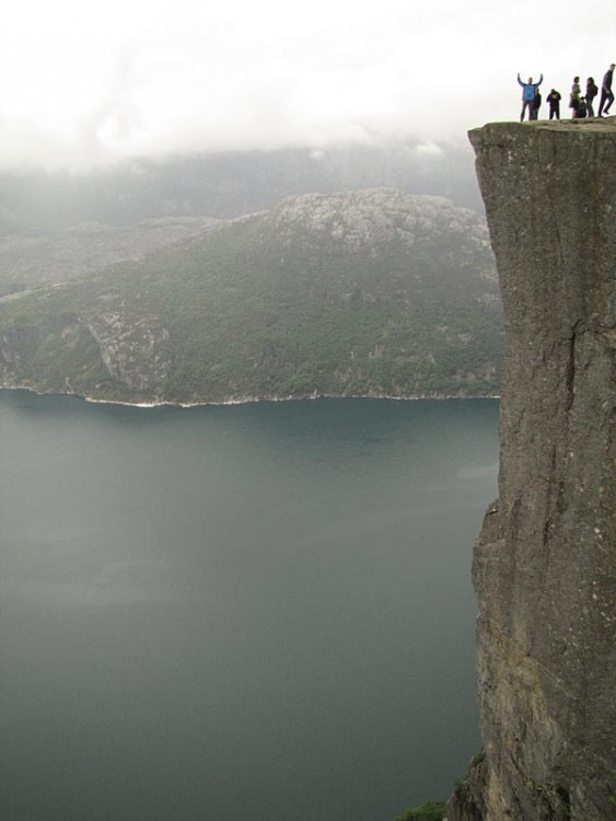 Epizoda 2 - Preikestolen: Pohled na Preikestolen
