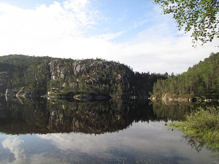 Epizoda 2 - Preikestolen: Jezero