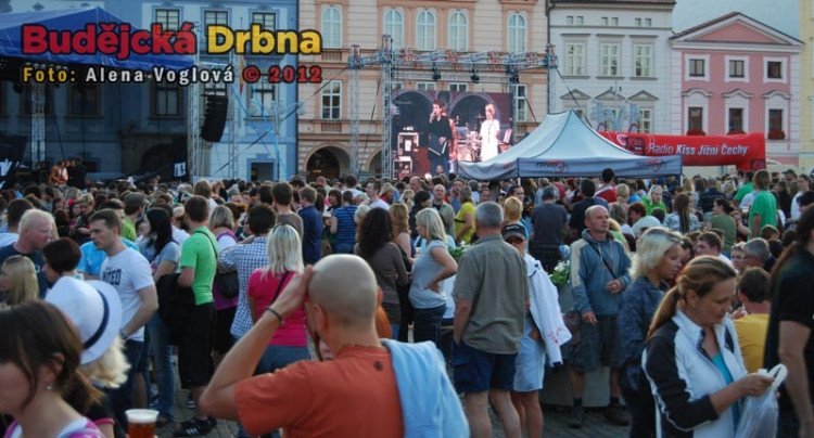 Náměstí Přemysla Otakara II. bylo zaplněno lidmi