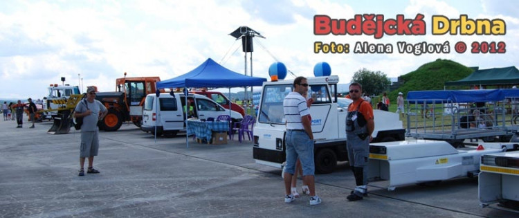 Výstava letištního vybavení