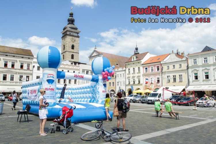 Maturantka Dětem 2012