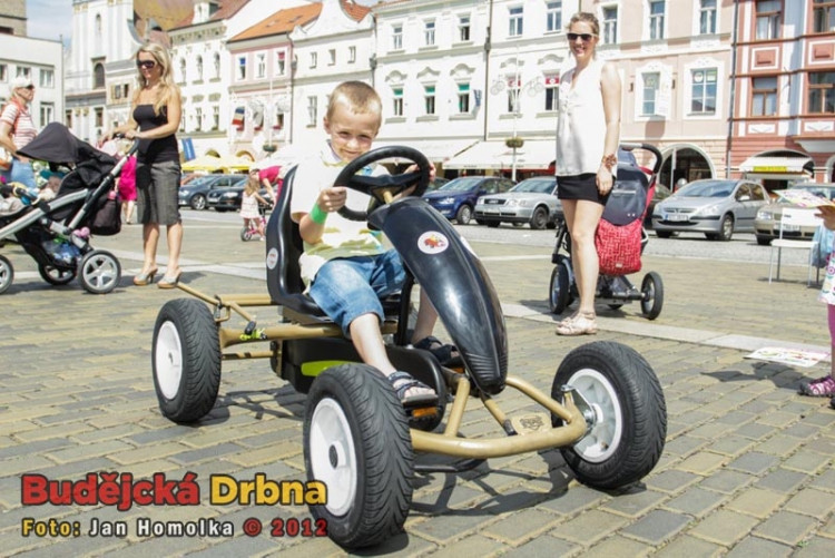 Maturantka Dětem 2012