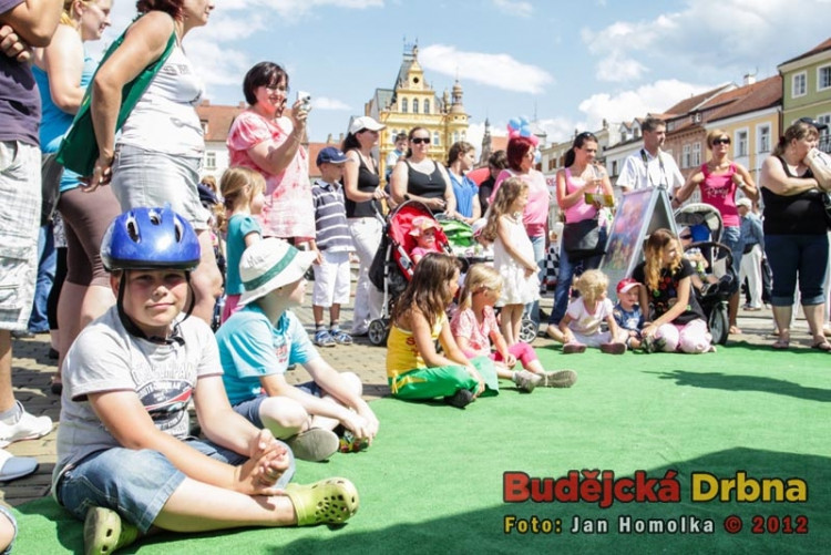 Maturantka Dětem 2012