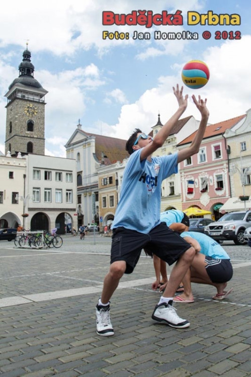 Maturantka Dětem 2012
