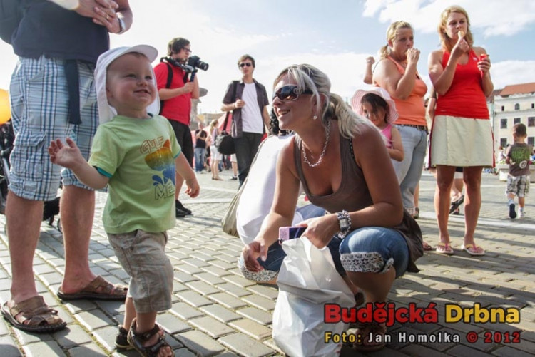 Maturantka Dětem 2012