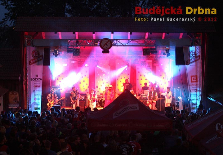 Koncert Třech sester na Holkově