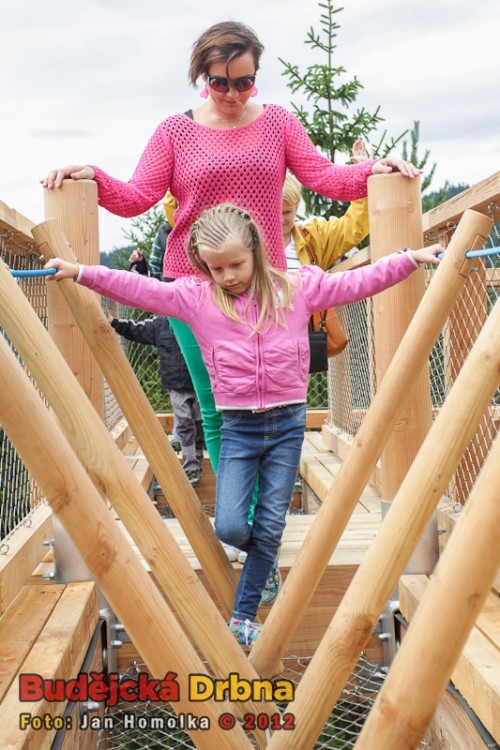 Slavnostní otevření Stezky korunami stromů