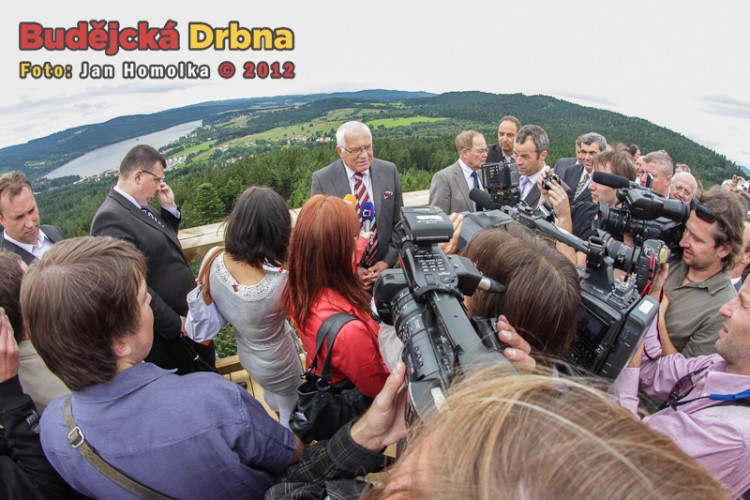 Slavnostní otevření Stezky korunami stromů