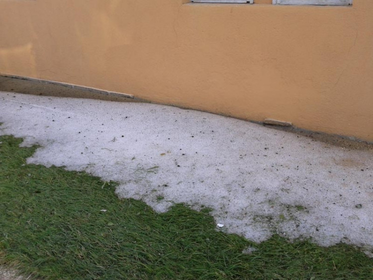 Necelých 24 hodin po sobotním krupobití u Havlíčkovy kolonie. Foto Dagmar Hrůšová3