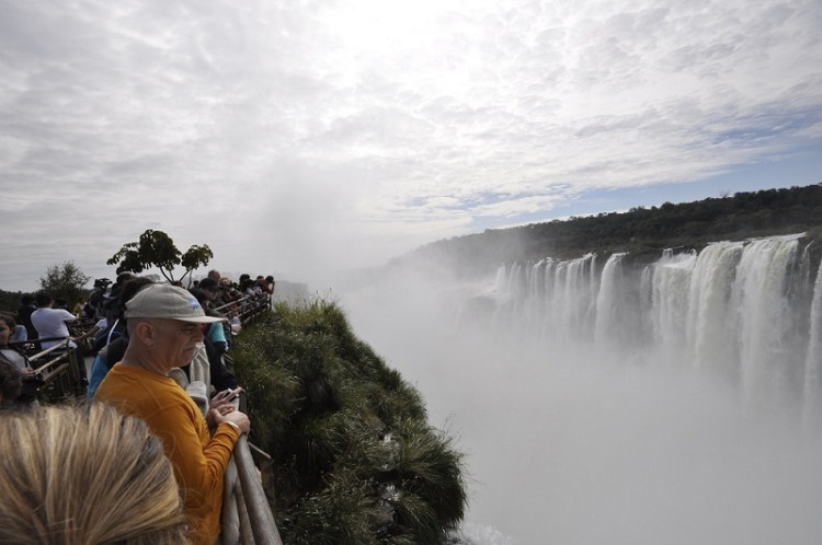Garganta del Diablo a lávky těsně u vodopádů