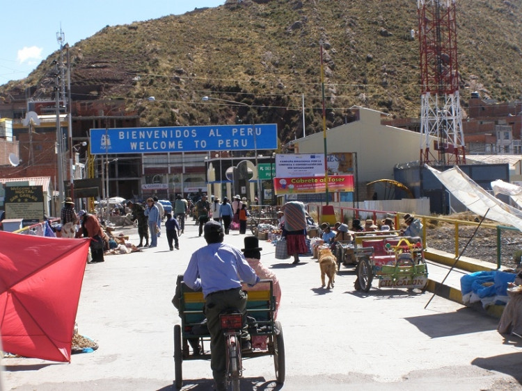 Hraniční most Bolívie - Peru
