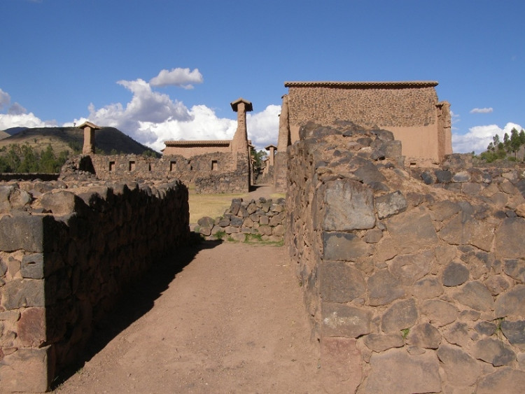 Viracochův chrám Raqchi