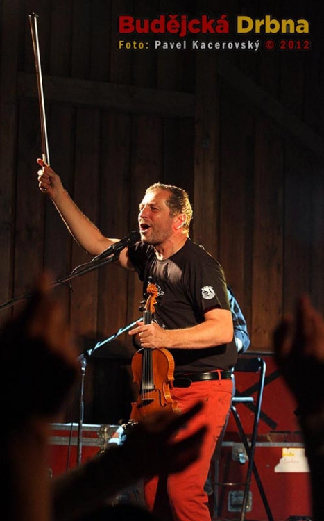 Koncert Čechomoru na Holkově