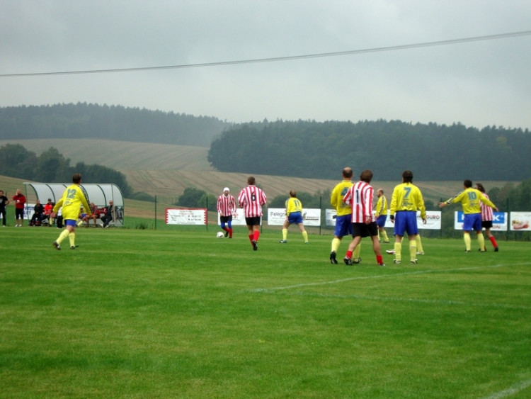 Římov-SLAVOJ HOUSLICE