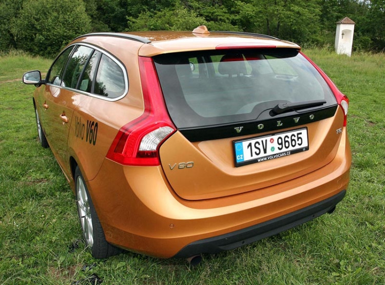 Volvo V60 T5 Momentum