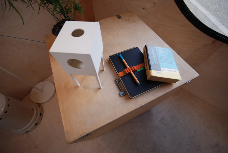 Minimální dům na náměstí Přemysla Otakara II. Foto Mjölk architekti