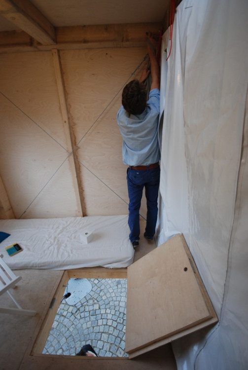 Minimální dům na náměstí Přemysla Otakara II. Foto Mjölk architekti