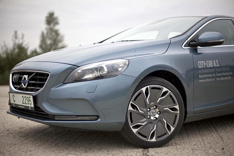 Volvo V40 T4 Momentum