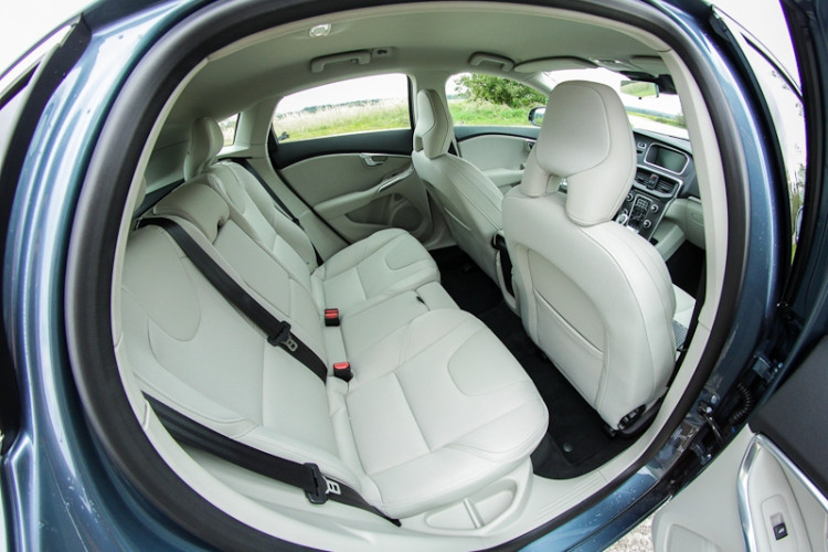 Volvo V40 T4 Momentum