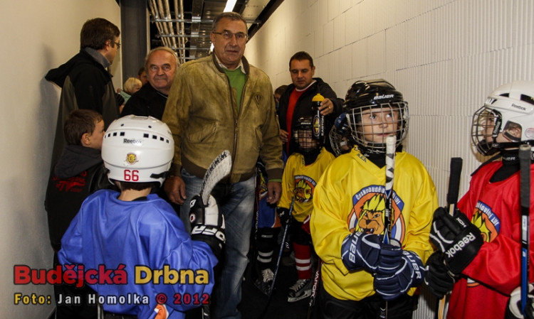 Otevření nové hokejové haly Jaroslava Pouzara