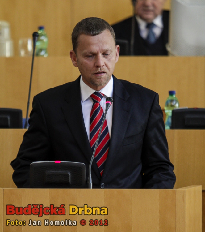 Jiří Zimola obhájil post hejtmana