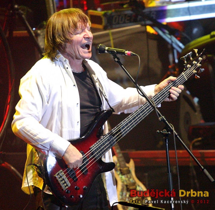 Výroční koncert kapely Olympic v Budvar Aréně