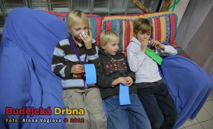 Prostor na odpočinek přímo na chodbě