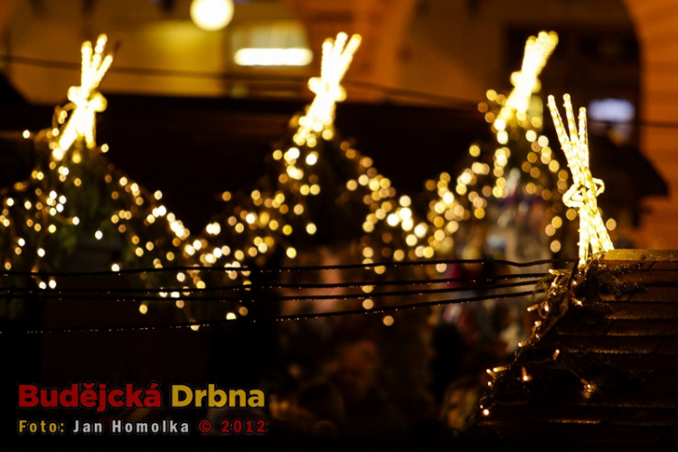 Přílet anděla na budějckém náměstí