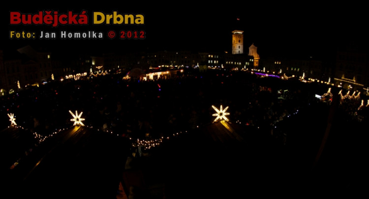 Přílet anděla na budějckém náměstí