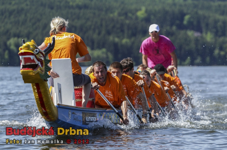 Dračí lodě na Lipně