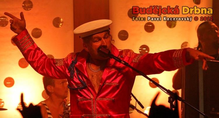 Lou Fanánek Hagen a Tři sestry při koncertu na Holkově nezklamali