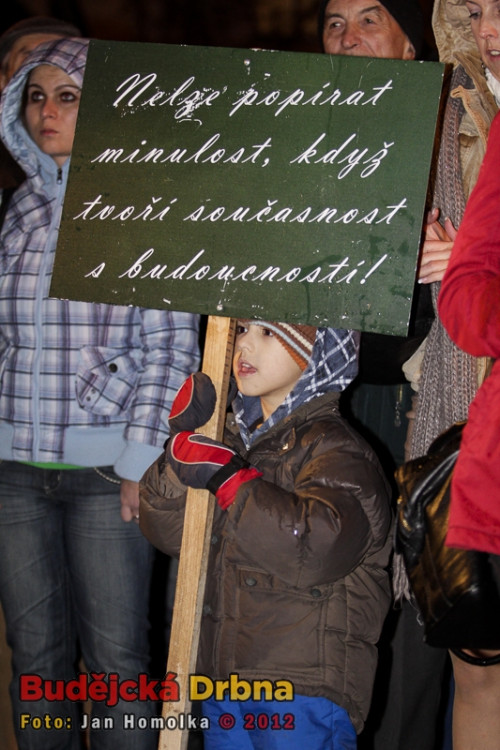 Další protest proti krajské koalici ČSSD a KSČM